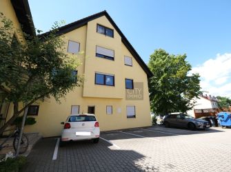 Maisonette-Wohnung mit Einbauküche, Südbalkon und Stellplatz in Mögeldorf