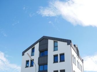 Moderne BÜROETAGE/PRAXIS im Gewerbegebiet A-Ost